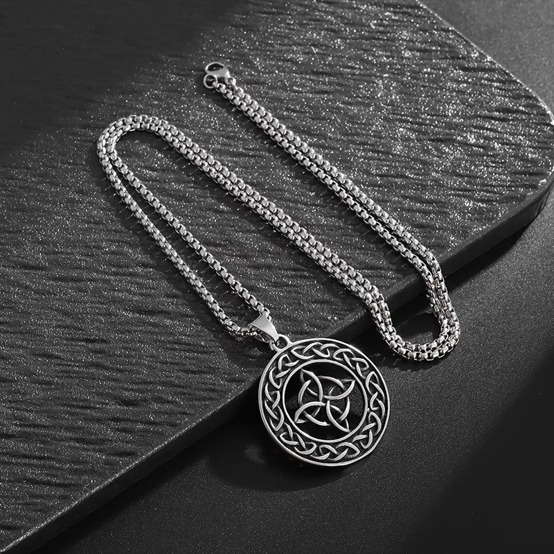 Men's Circular Knot Pendant Necklace
