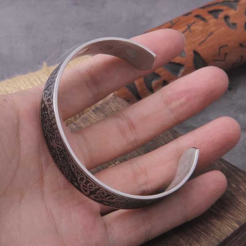 Men's Engraved Open-End Cuff Bracelet